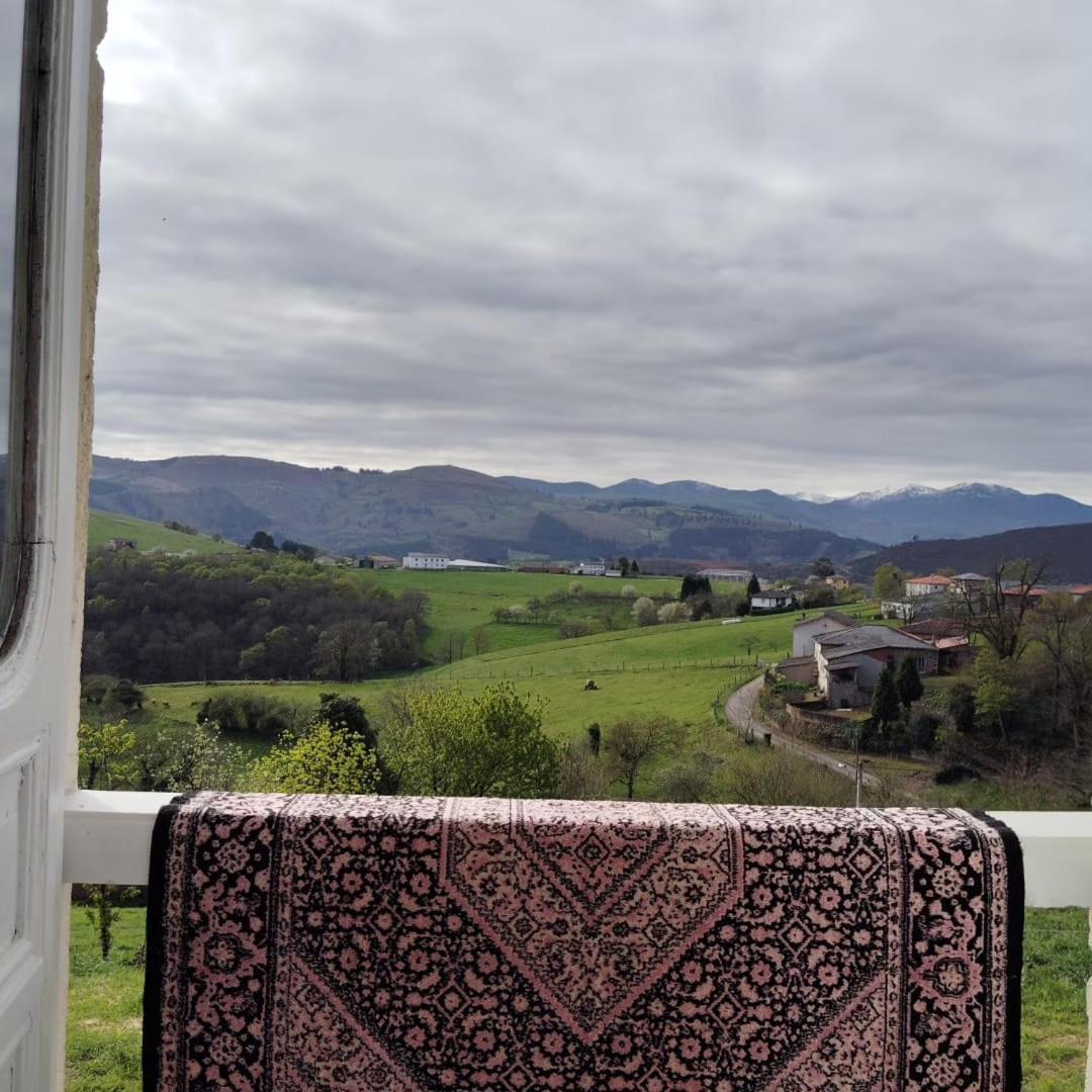Hotel El Nuevo Semellon Aceptamos Mascotas Tineo Dış mekan fotoğraf